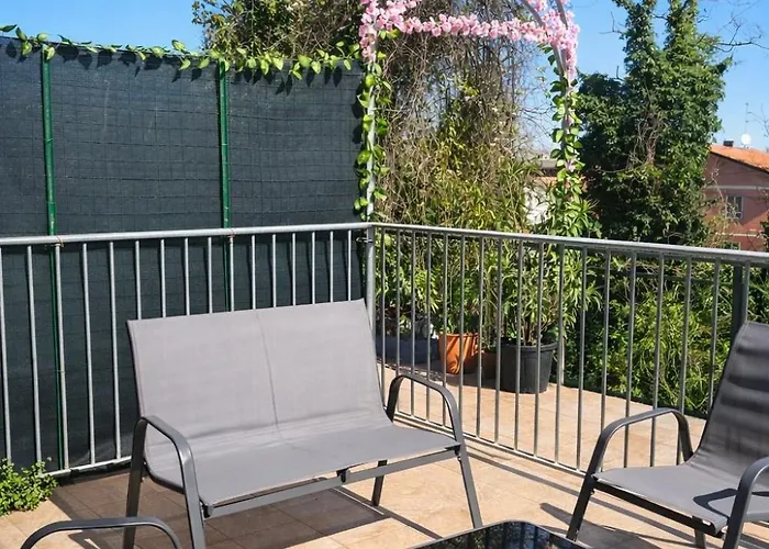 別荘 Indipendente, 500 Mt Da Ferrari *